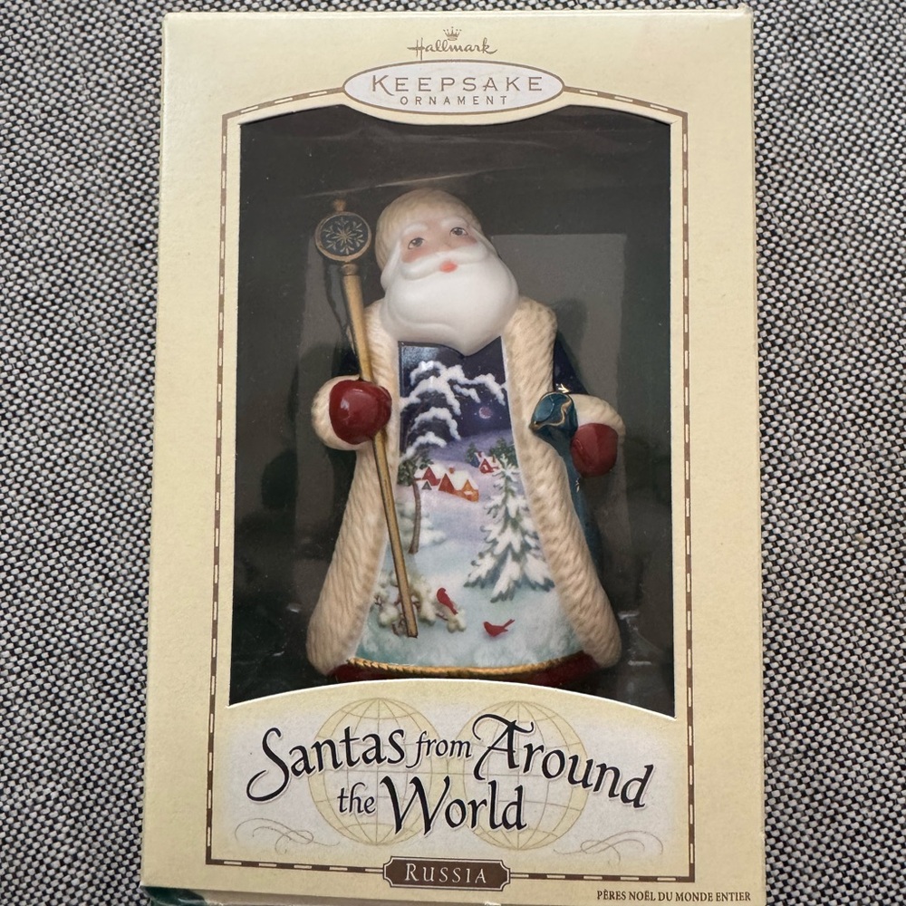 Hallmark Keepsake Ornament - Santas from Around the World: Russia